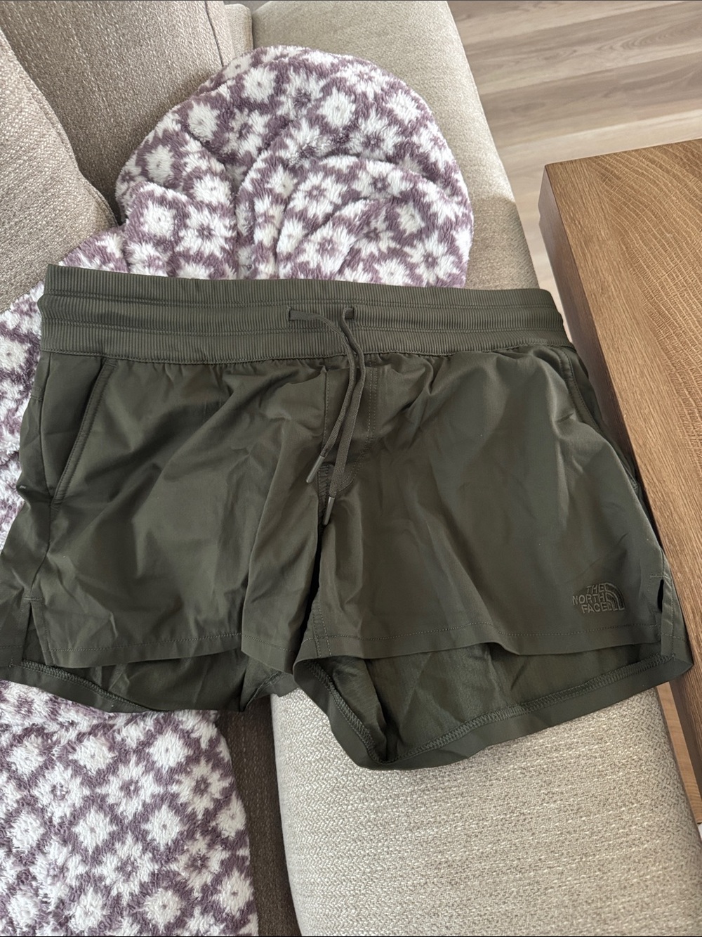 The North Face Women’s Aphrodite Shorts Size M